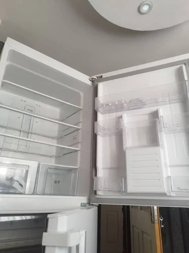 یخچال نو|یخچال و فریزر|فولادشهر, مسکن مهر فولادشهر|دیوار