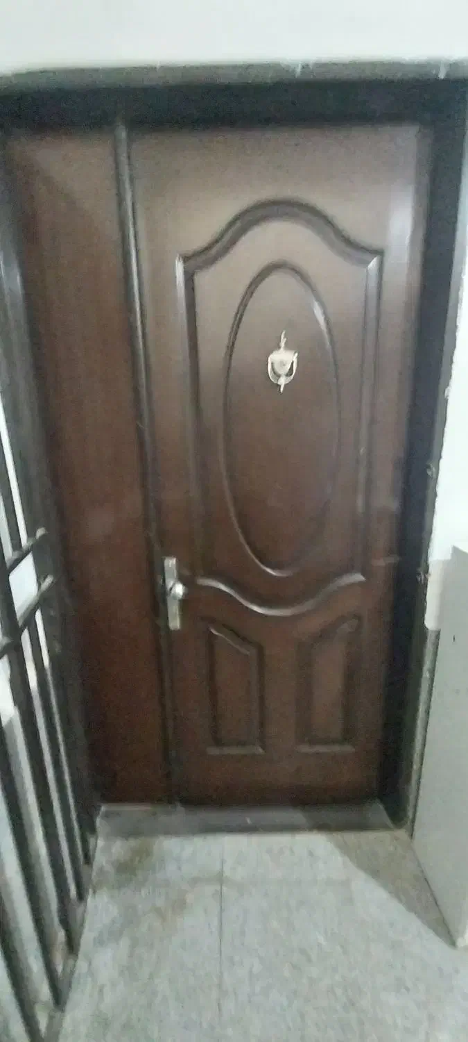 درب به همراه حفاظ|مصالح و تجهیزات ساختمان|سبزوار, پاسداران|دیوار