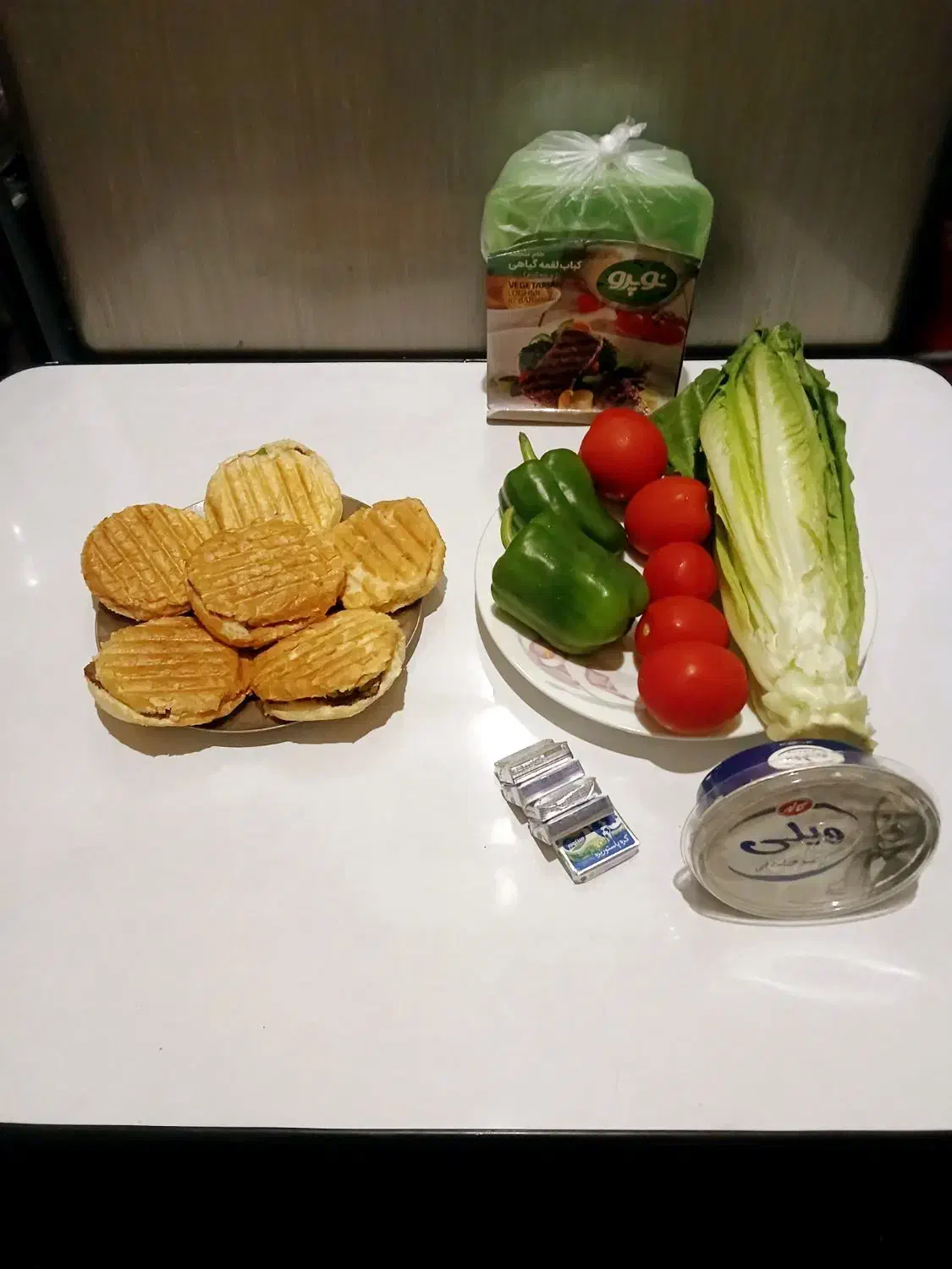 ساندویچ همبرگر خوشمزه رژیمی اقتصادی|خدمات پذیرایی، مراسم|شیراز, تندگویان|دیوار