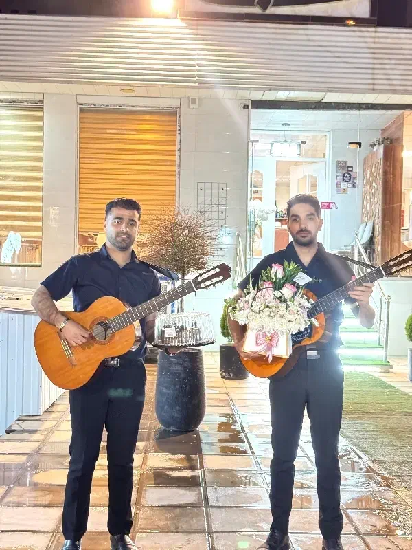 سورپرایز / تولد / گیتار / نمونه اجرارو ببین|خدمات پذیرایی، مراسم|زنجان, |دیوار