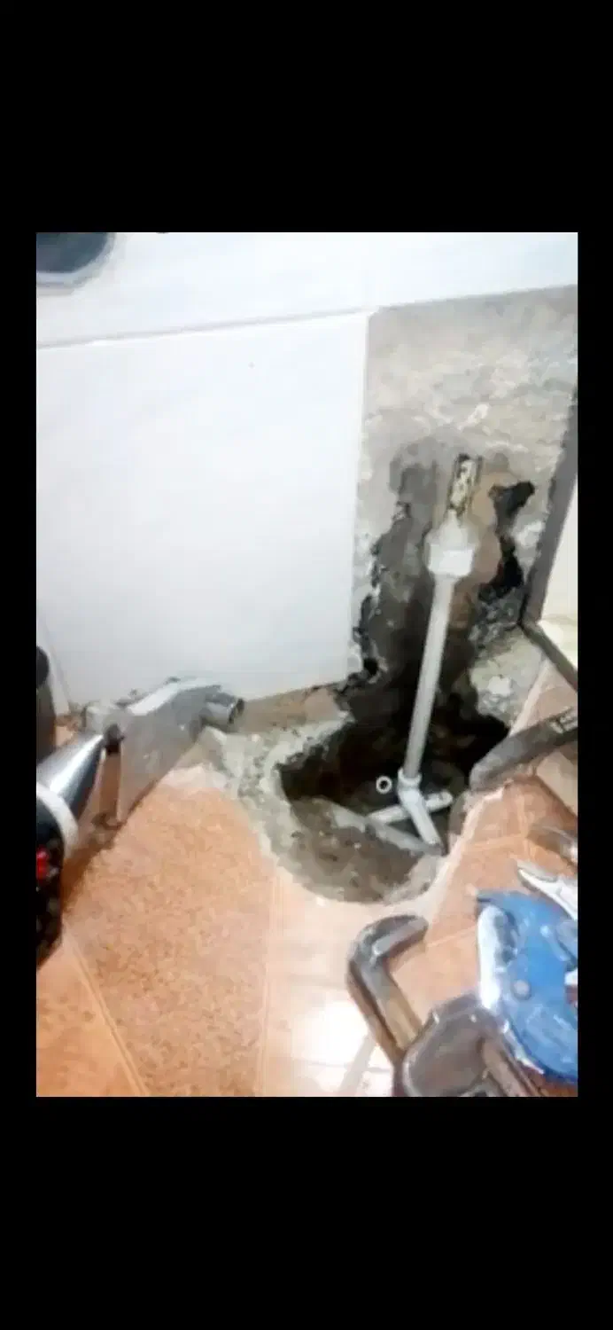 تشخیص ترکیدگی لوله با دستگاه. رفع نم|خدمات پیشه و مهارت|تهران, فلسطین (میدان انقلاب)|دیوار