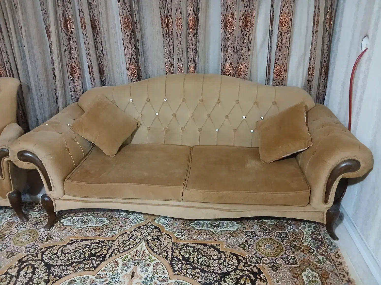 مبلمان چستر|مبلمان خانگی و میز عسلی|لنجان, |دیوار