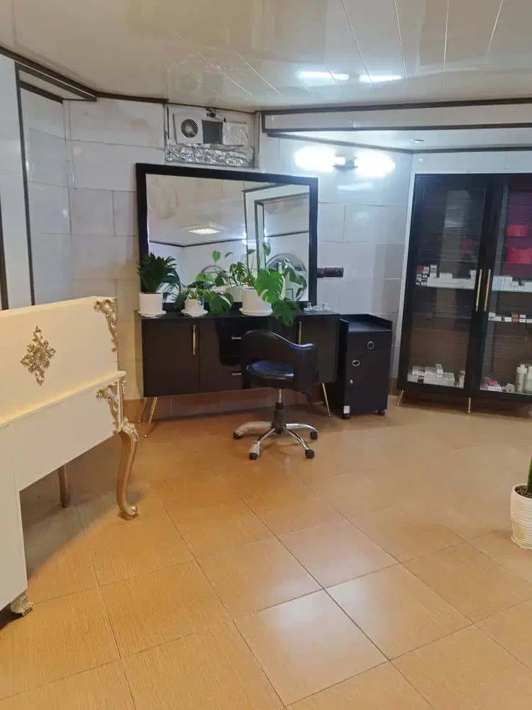 اجاره زیر زمین|اجارهٔ دفتر کار، اتاق اداری، مطب|قم, حنیف نژاد|دیوار