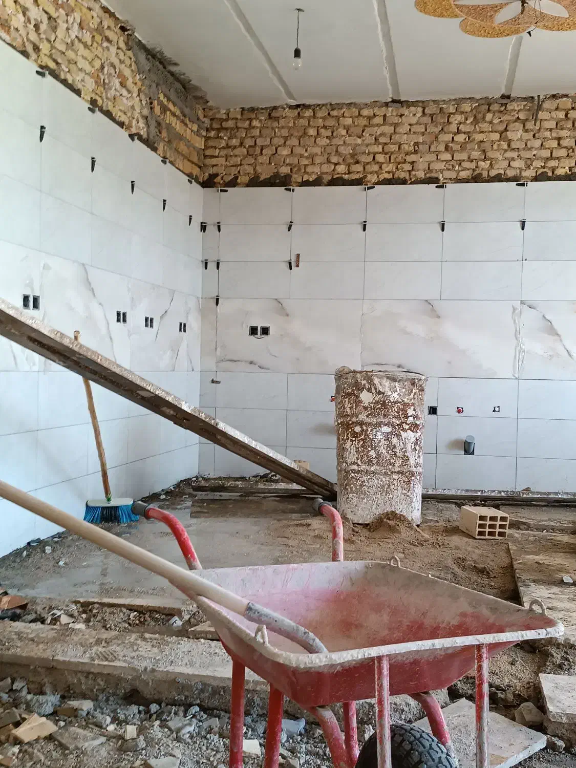 کاشی کار|خدمات پیشه و مهارت|بهبهان, |دیوار