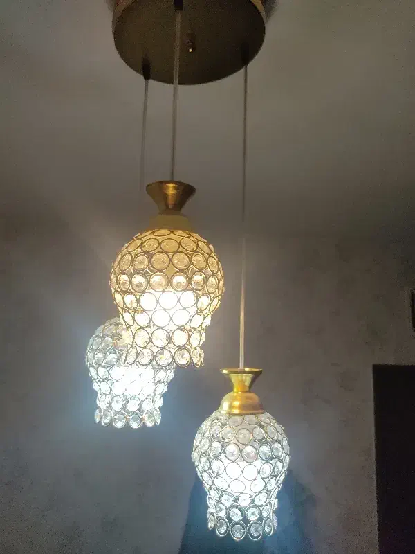 لوستر سه تیکه اویز|لوستر و چراغ آویز|اصفهان, طامه|دیوار