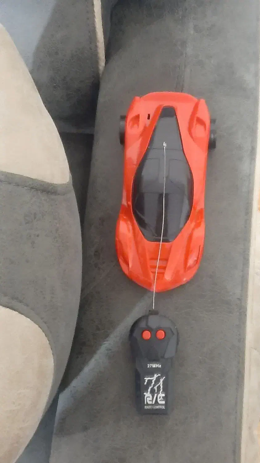 ماشین کنترلی|اسباب‌بازی بچه|قیدار, |دیوار