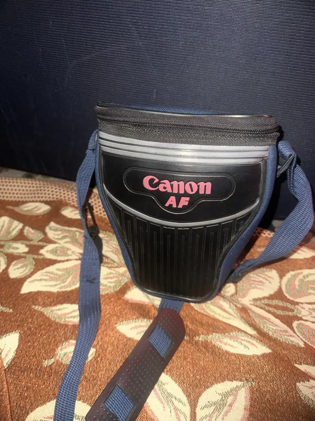 کیف دوربین canon|دوربین عکاسی و فیلم‌برداری|تهران, امیرآباد|دیوار