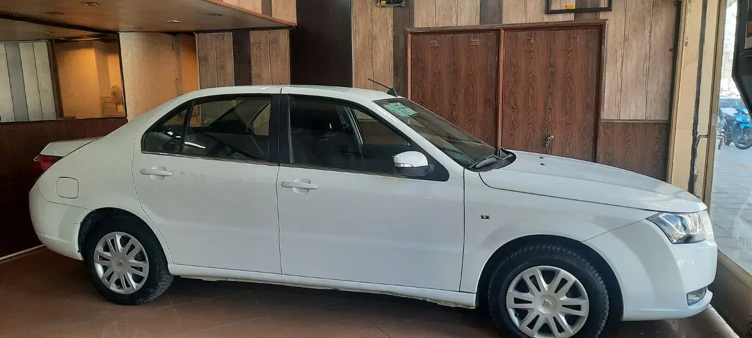 دنا تیپ۱ مدل ۱۳۹۹ معمولی|خودرو سواری و وانت|اصفهان, نقش جهان|دیوار