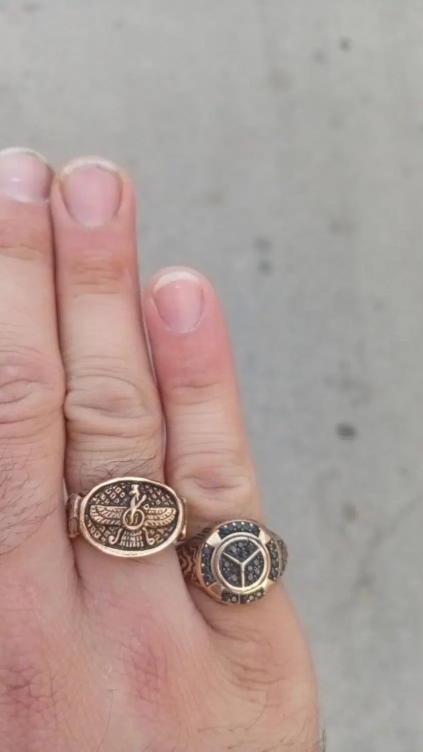 انگشتر|جواهرات|شیراز, محراب|دیوار