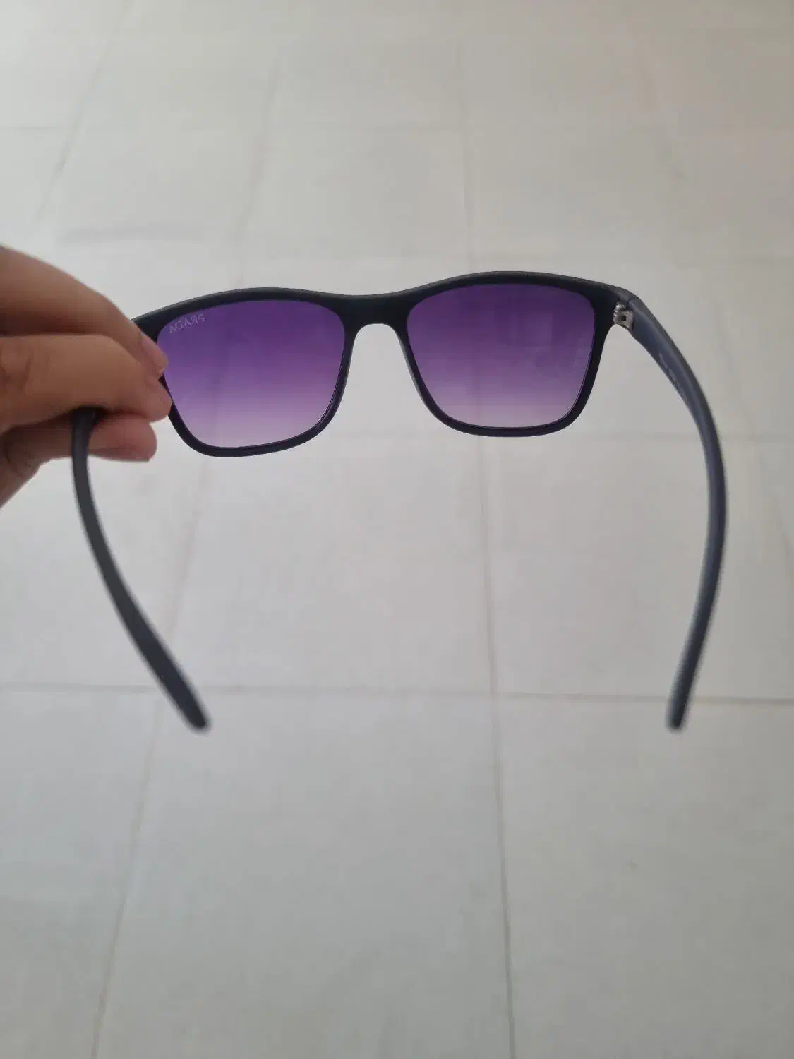 عینک آفتابی|زیورآلات و اکسسوری|بروجرد, |دیوار