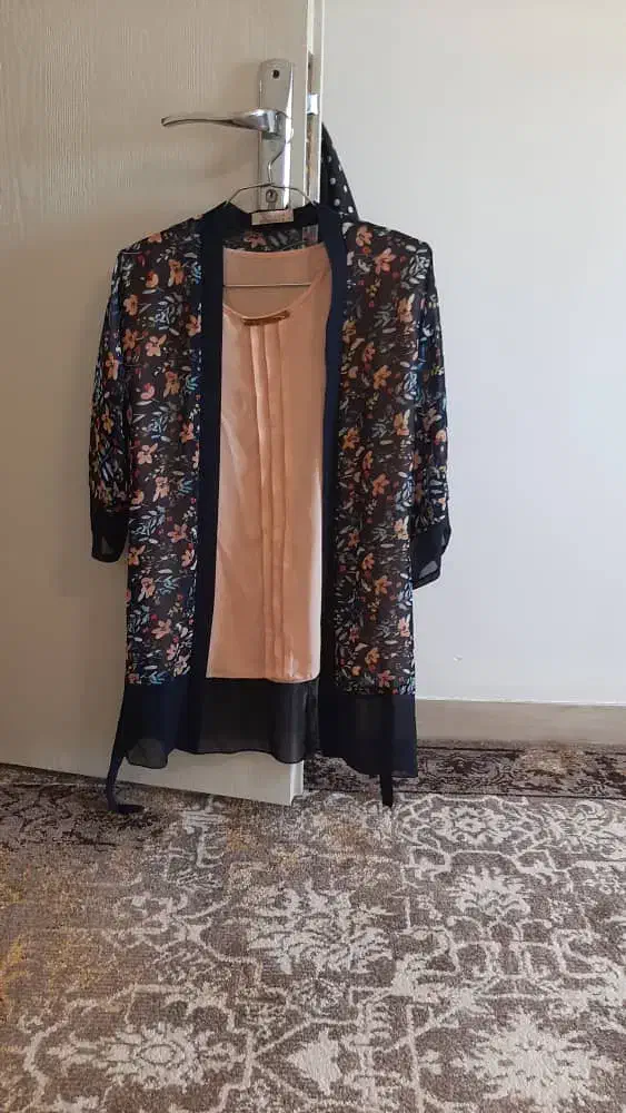 تعداد زیادی لباس|کفش و لباس بچه|بهبهان, |دیوار