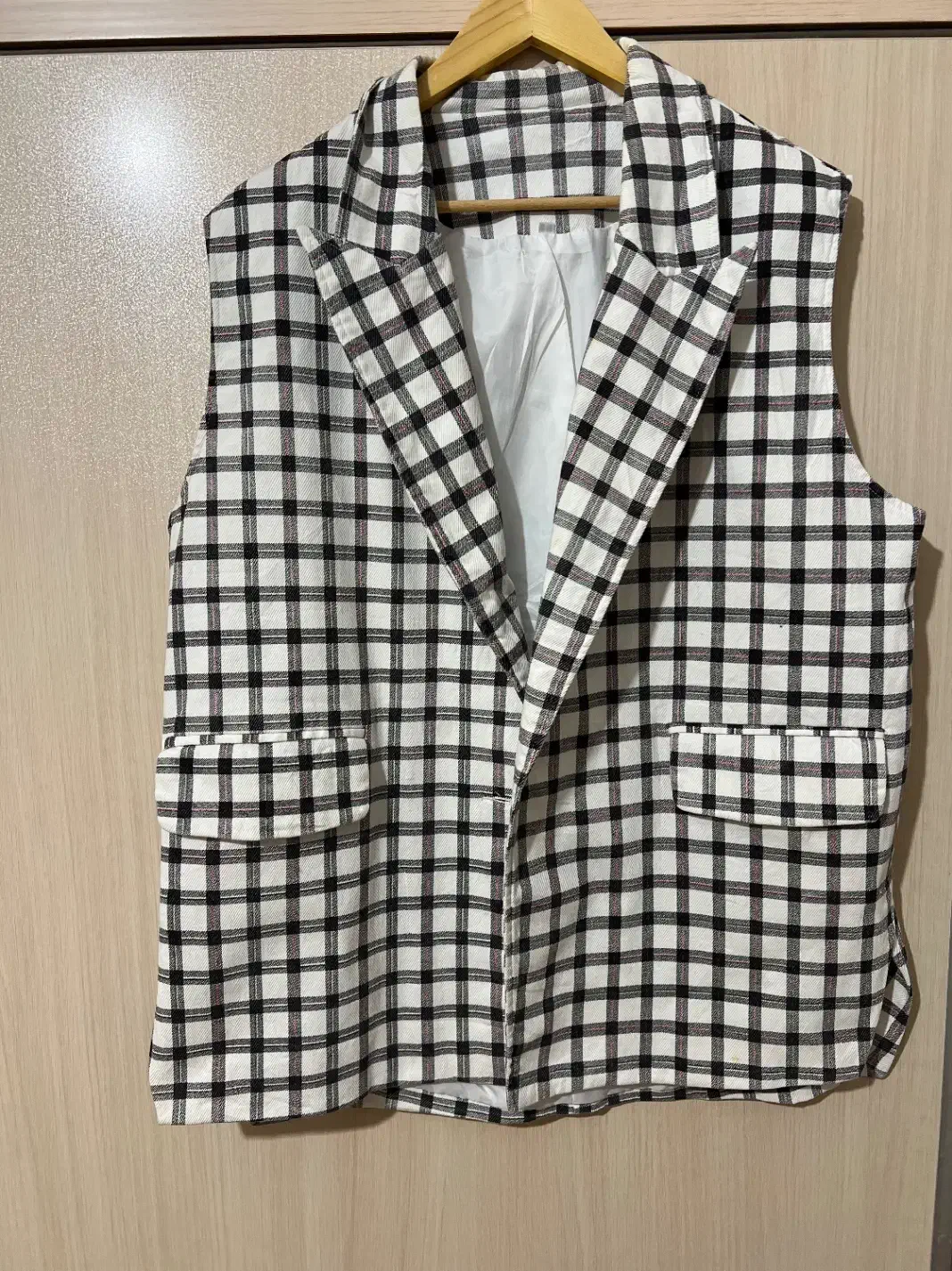 کت استوک|لباس|مهاباد (آذربایجان غربی), |دیوار