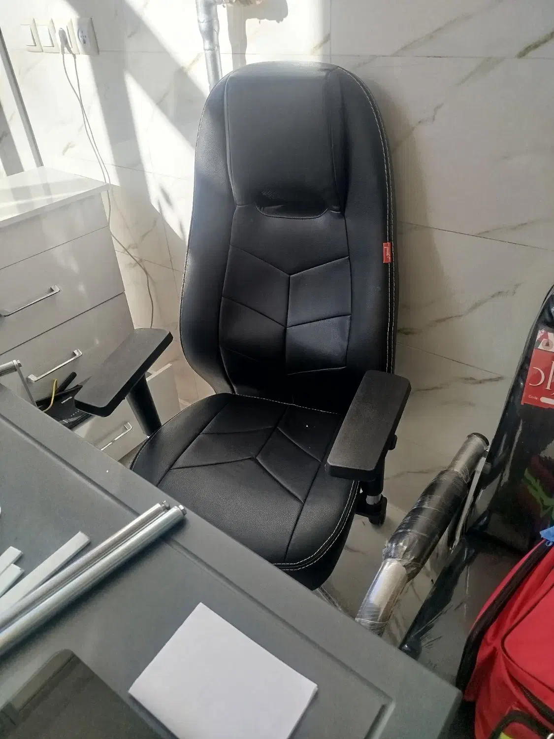 فروش میز صندلی نو|دفتر کار|اهر, |دیوار