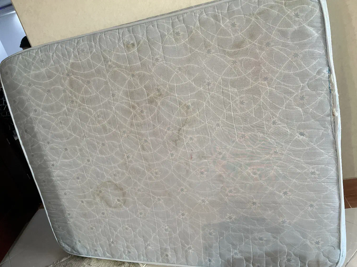 تشک تخت دو نفره (رویال)|تشک تختخواب|قم, بنیاد|دیوار