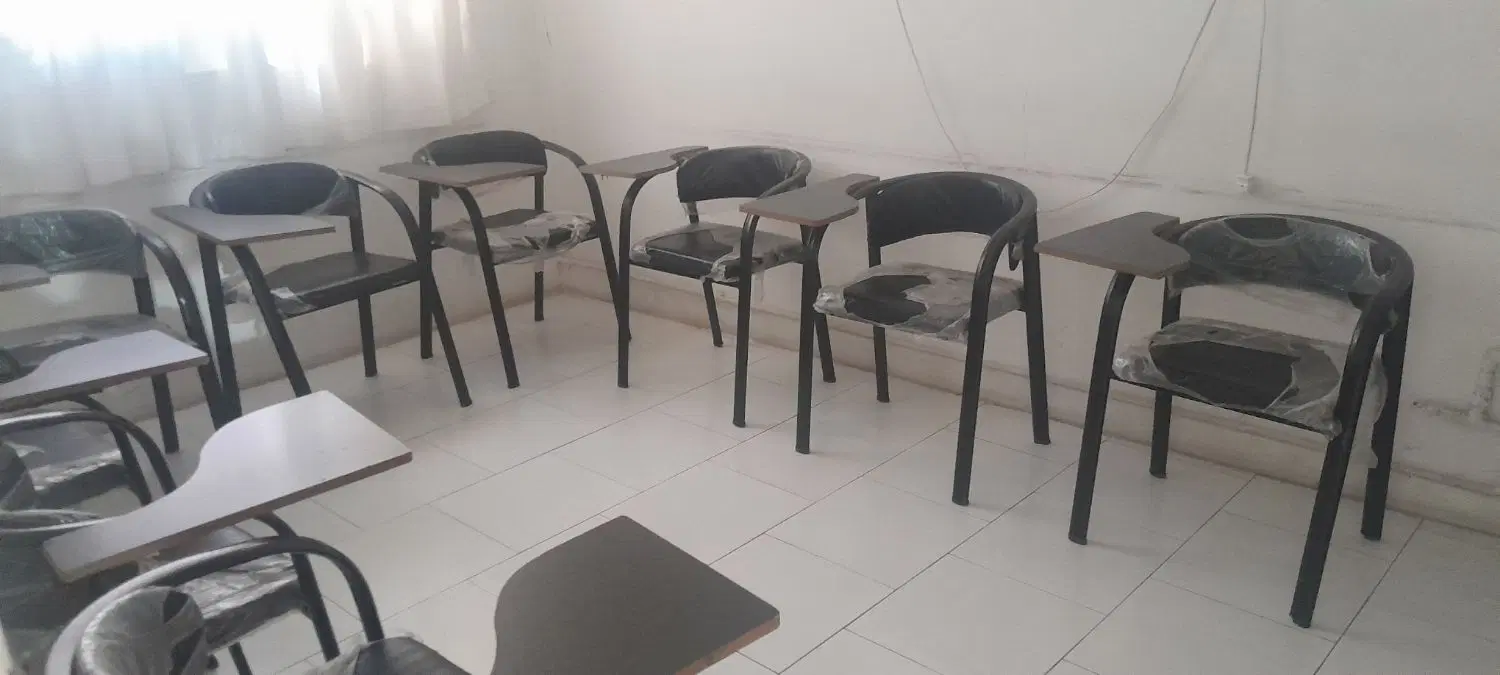 صندلی دانشجویی میز  ال ای دی اکبند|دفتر کار|کرج, خرمدشت|دیوار