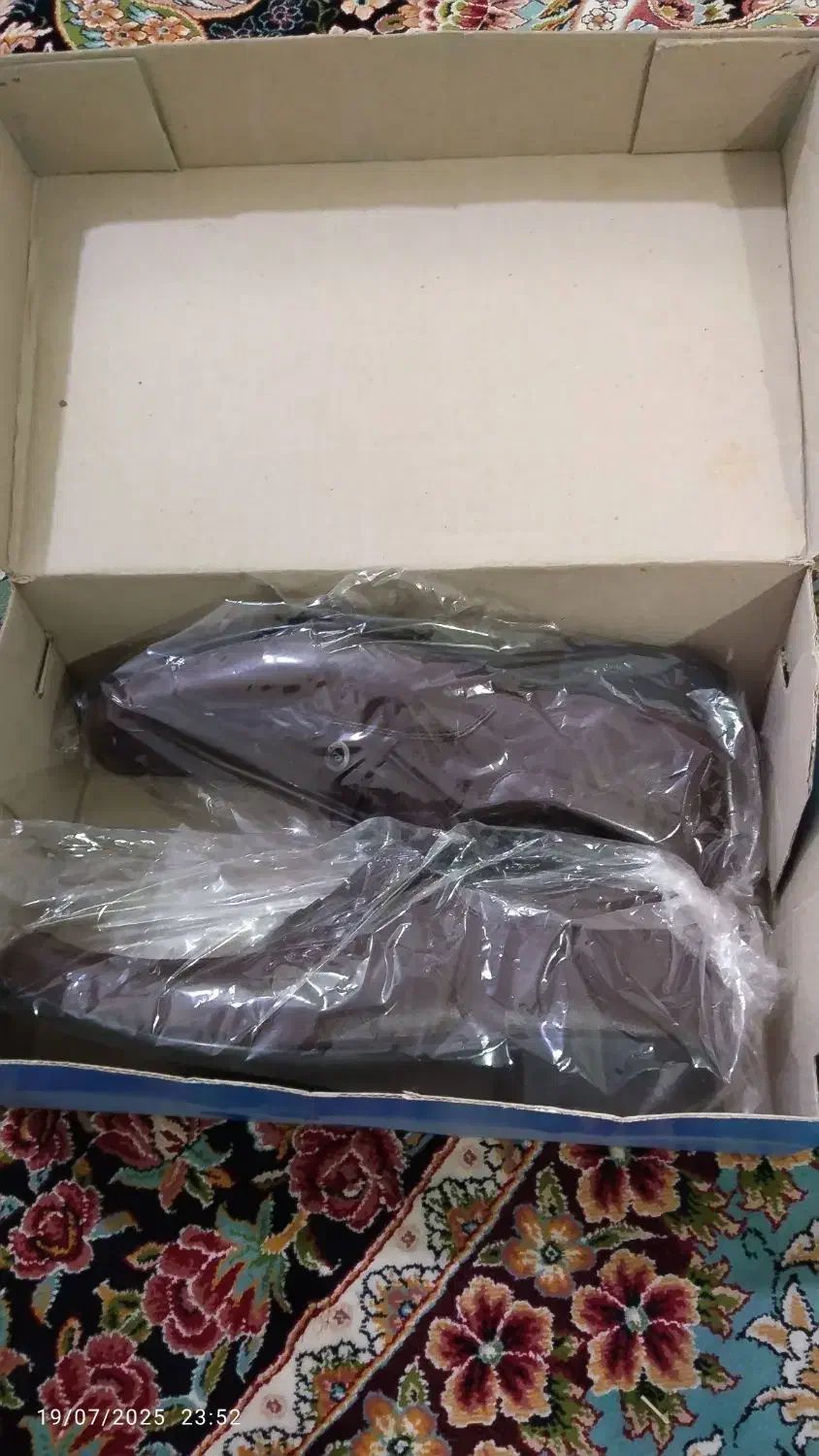 کفش نو نو|کیف، کفش، کمربند|بروجرد, |دیوار