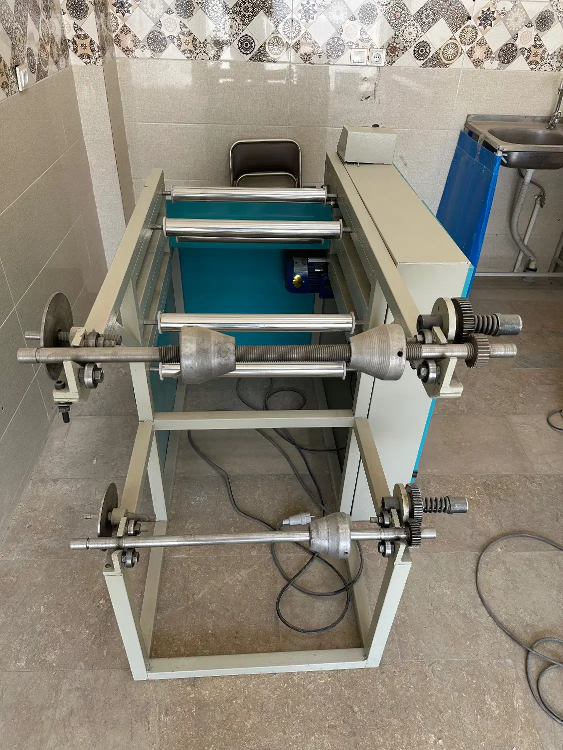 دستگاه رول کن سفره|ماشین‌آلات صنعتی|نجف‌آباد, باغ ملی|دیوار