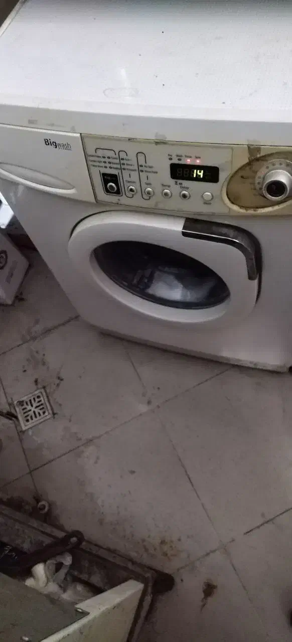 ماشین لباسشویی|ماشین لباسشویی و خشک‌کن لباس|رودهن, |دیوار