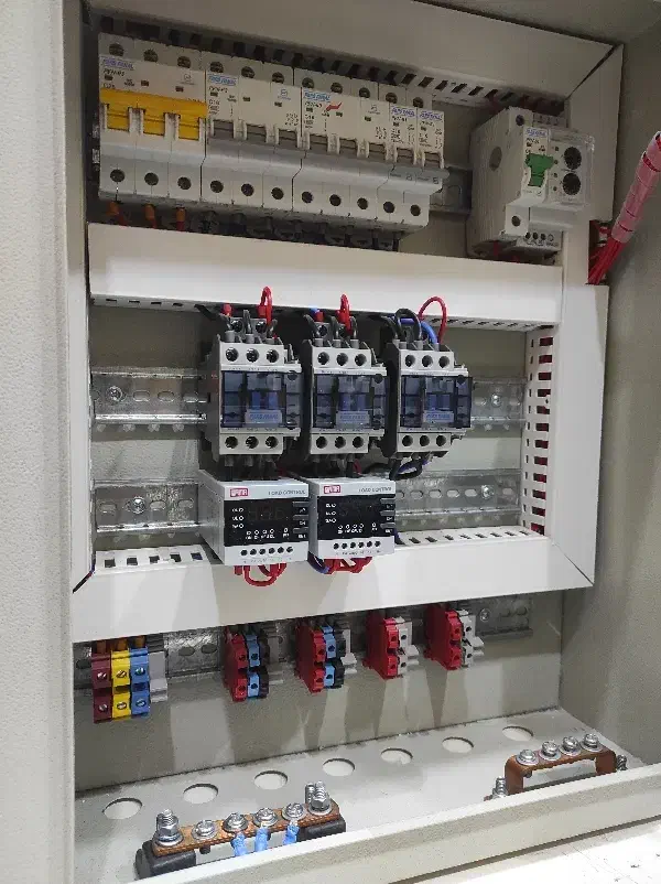 برق صنعتی ـ طراحی ،نصب، اجرا ، تعمیر|خدمات پیشه و مهارت|دزفول, |دیوار