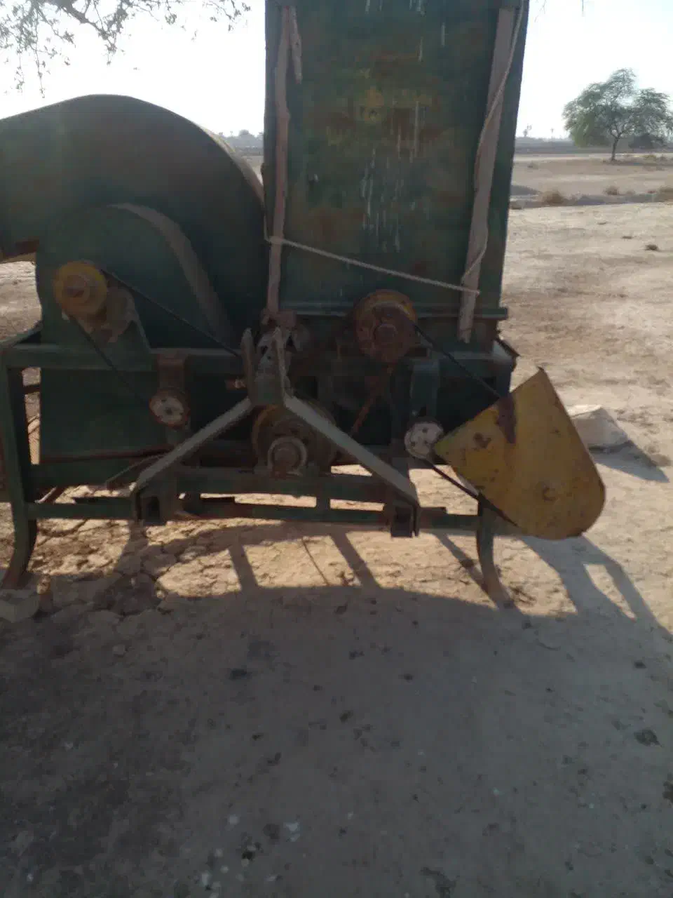 خرمن کوب|ماشین‌آلات صنعتی|خورموج, |دیوار