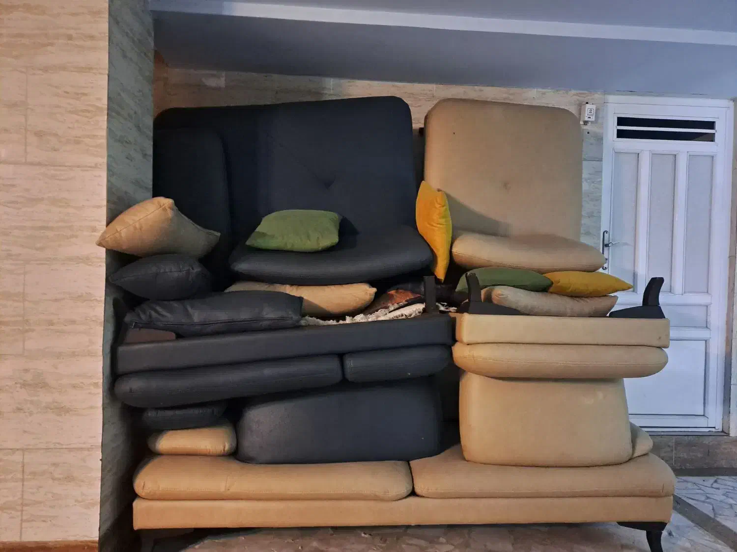 مبل چستر ، تختخوابشو|مبلمان خانگی و میز عسلی|رشت, گلباغ نماز|دیوار