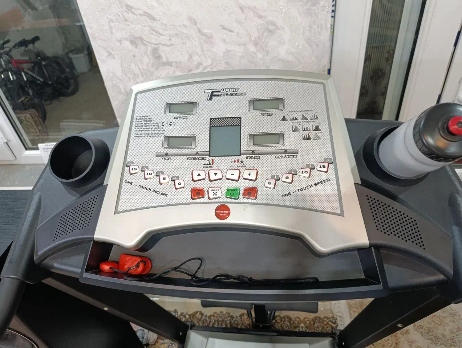 تردمیل ۵ کاره اصل تایوان به همراه جک بالابر سطح|تجهیزات ورزشی|خوی, |دیوار