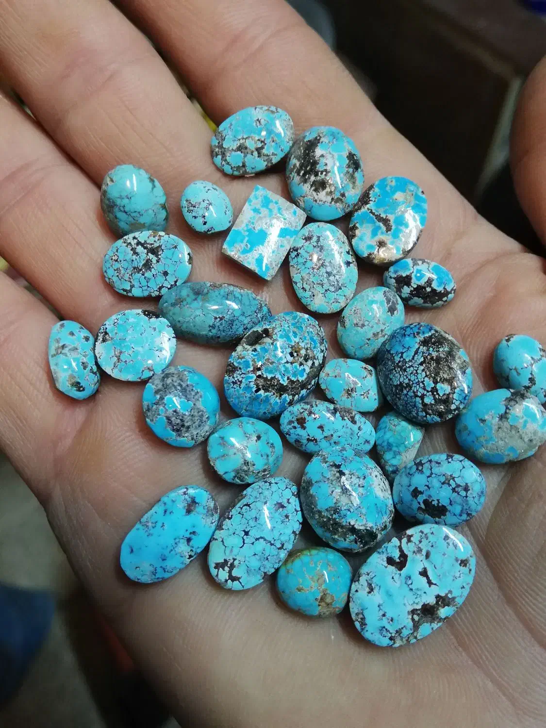 فیروزه اصل نیشابور به صورت کلی وجزی|جواهرات|نیشابور, پاستور|دیوار