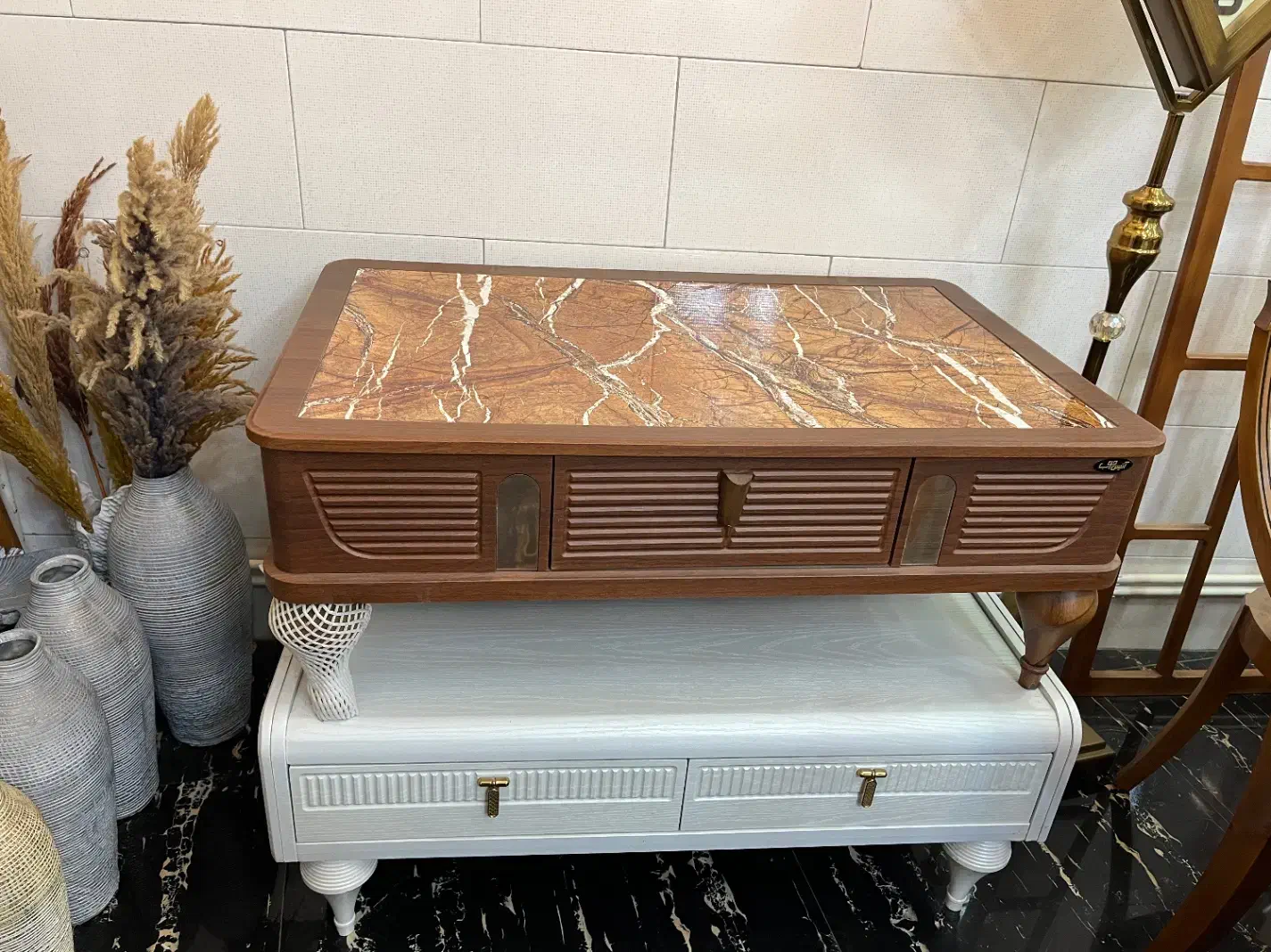 میز جلومبلی|مبلمان خانگی و میز عسلی|رشت, حومه رشت|دیوار