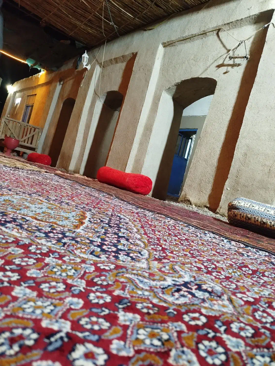 بوم‌گردی عیاران|اجارهٔ کوتاه‌مدت ویلا و باغ|زابل, |دیوار