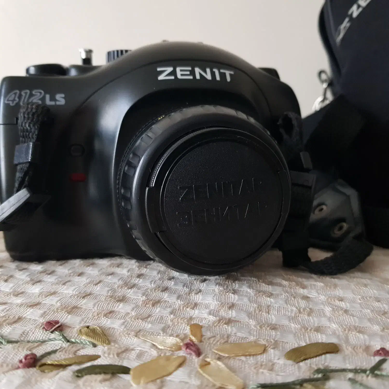 دوربین Zenit 412LS همراه لنز 50mm f/2|دوربین عکاسی و فیلمبرداری|ری, دولتآباد|دیوار