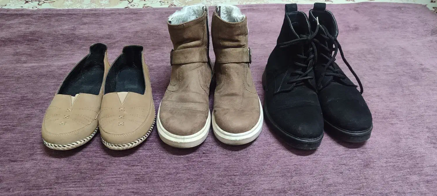 دو تا پوتین ویه کفش اسپرت همشون ساییزش ۳۷.|کیف، کفش، کمربند|بندر انزلی, نوغان|دیوار