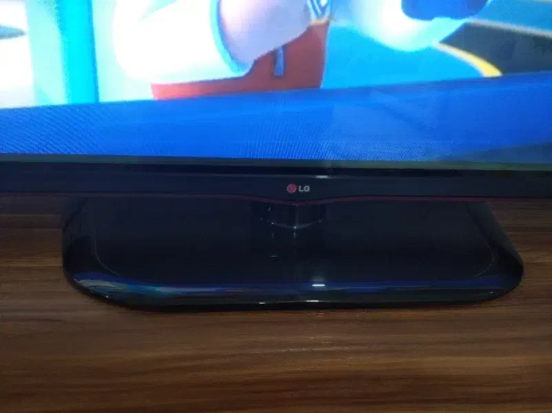 تلویزیون ۶۰اینچ ال جی پلاسما|تلویزیون و پروژکتور|نیشابور, شهرک ولیعصر|دیوار