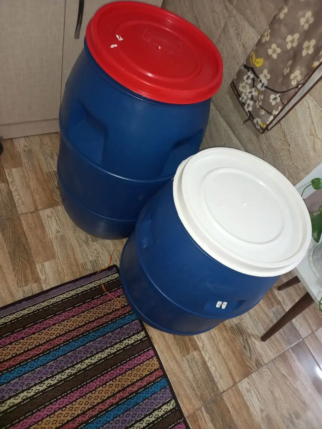 دبه ۱۴۰لیتری و۱۲۰لیتری صفر یکبارم استفاده نشده|ظروف نگهدارنده، پلاستیکی، یکبارمصرف|رشت, پل تالشان|دیوار