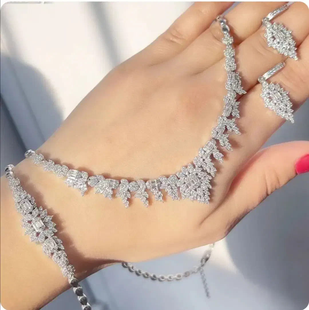 Silver. Artan|جواهرات|تبریز, |دیوار