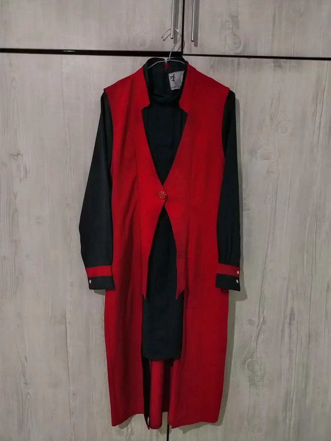 لباس های ضخیم و مناسب زمستان|لباس|هشتگرد, شهرک گلها|دیوار