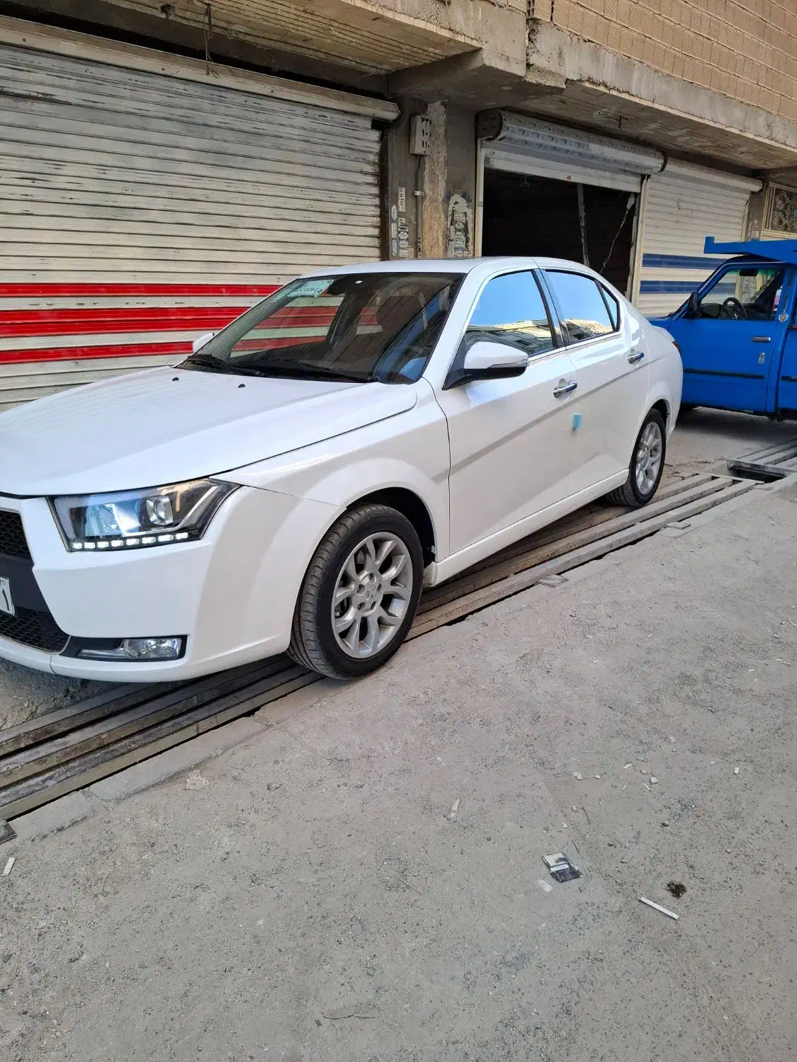 دنا پلاس 6دنده توربو دنده ای esp85گانه درحد|خودرو سواری و وانت|تهران, شهرک طالقانی|دیوار