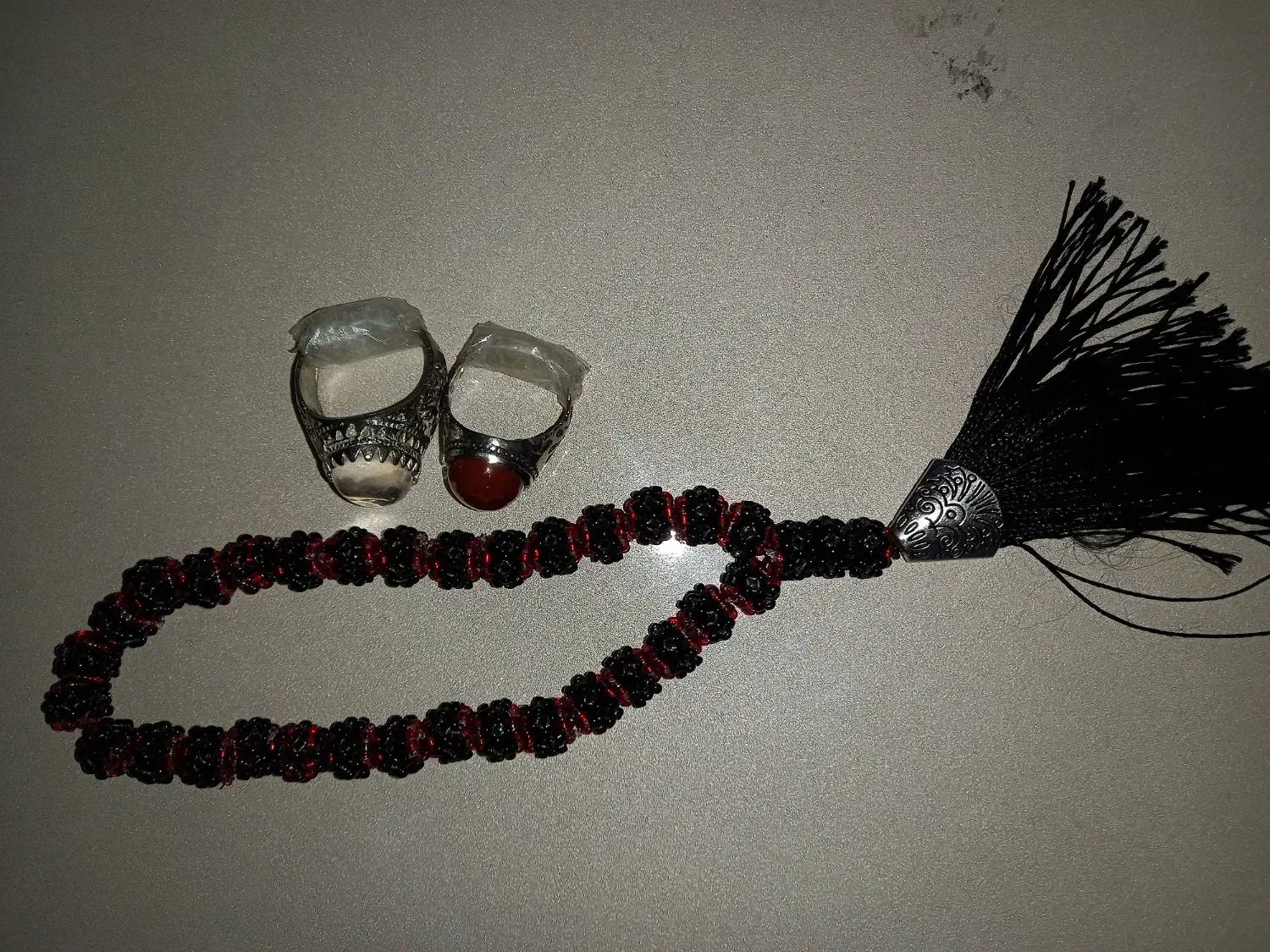 اسباب|بدلیجات|قائن, |دیوار