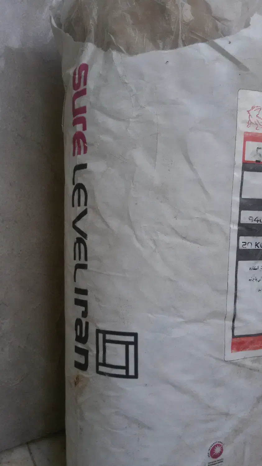 چسب کاشی پودری وسنگ ۱۰ سانتی|مصالح و تجهیزات ساختمان|قم, دانش|دیوار