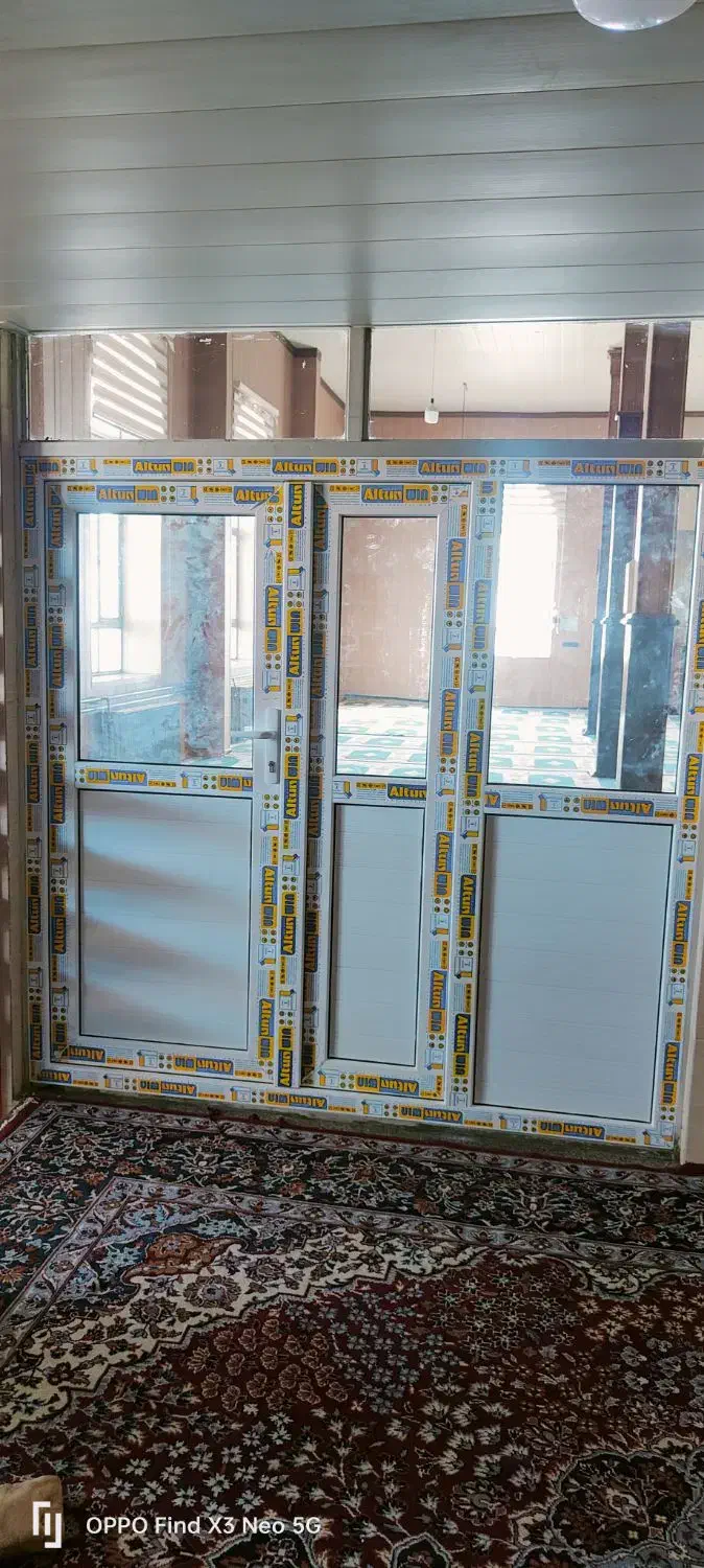 تعمیر و ساخت درب پنجره یو پی وی سی دوجداره|خدمات پیشه و مهارت|ارومیه, |دیوار