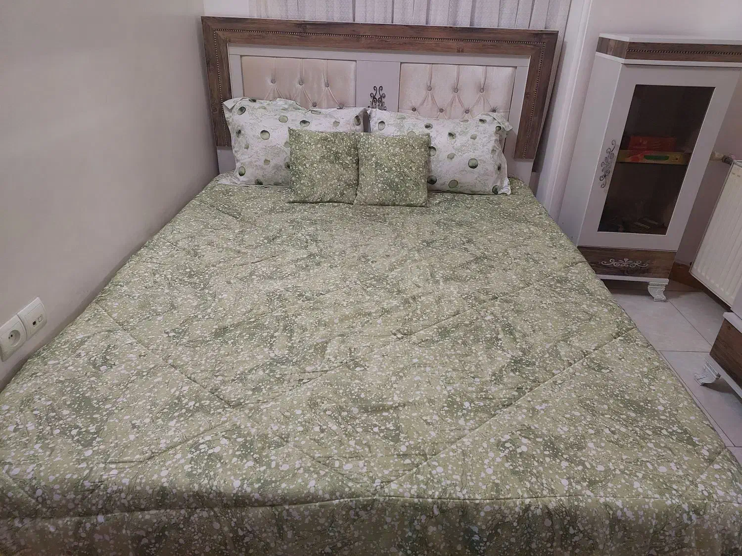 سرویس خواب|تخت و سرویس خواب|تهران, امام زاده عبدالله|دیوار