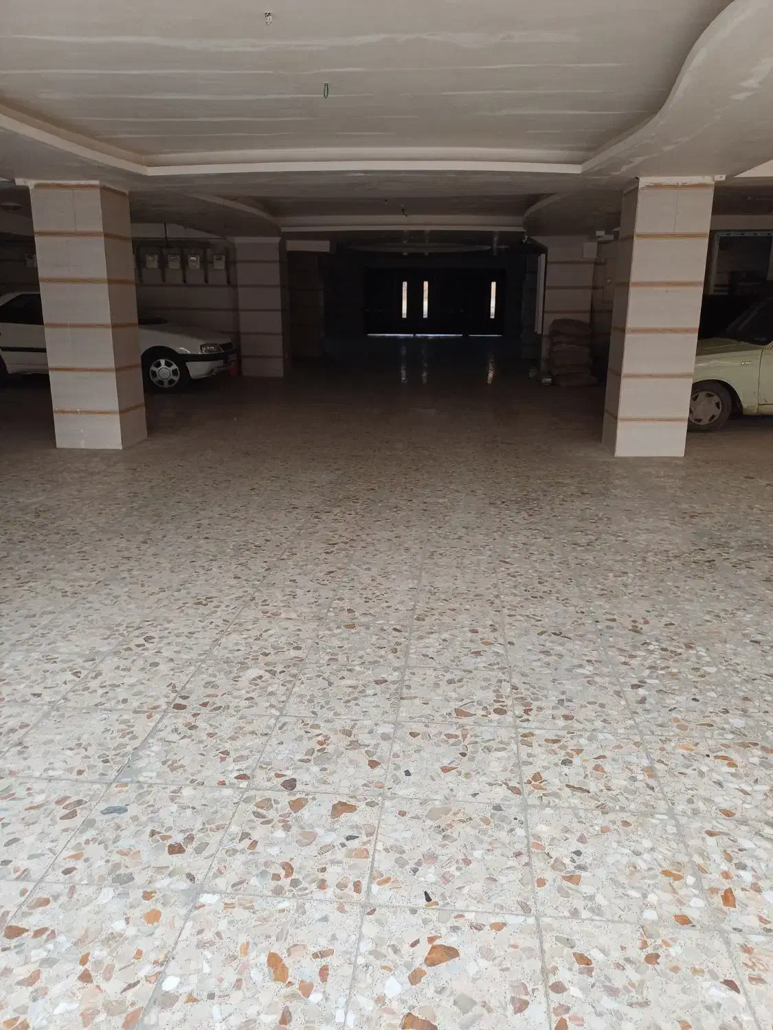 اپارتمان ۱۳۵متری|فروش آپارتمان|هشتگرد, هشتگرد قدیم|دیوار