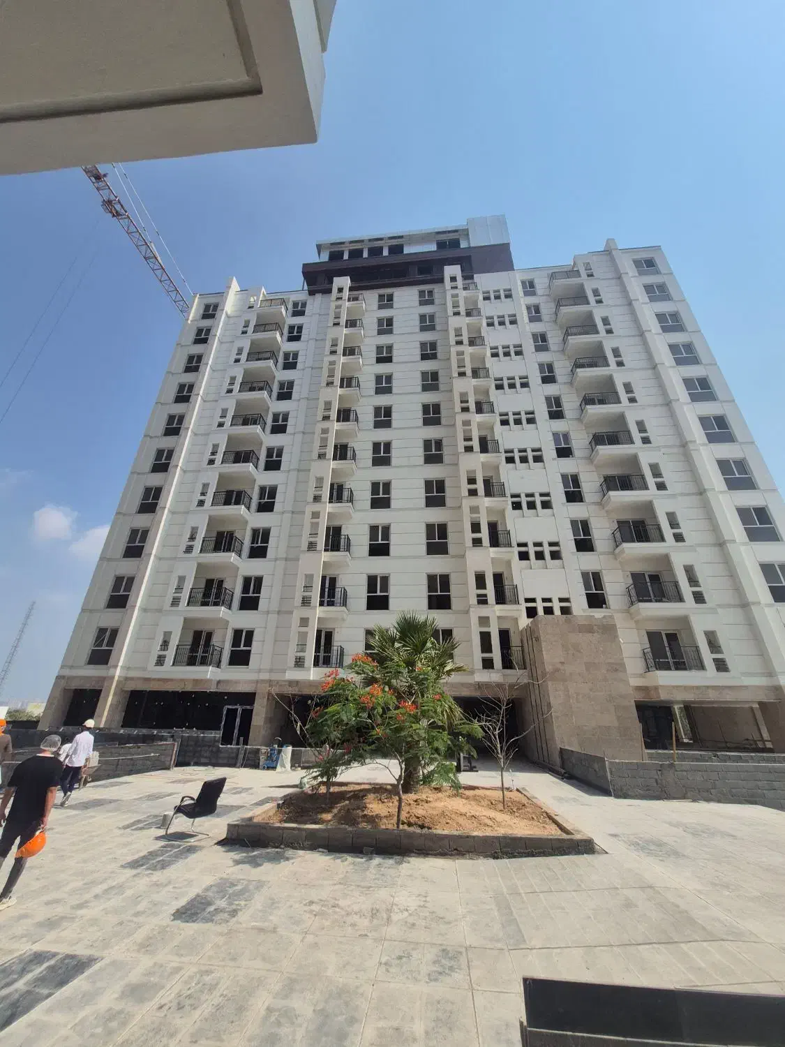 دو خواب برج نیک ترابر فاز ۱طبقه ۴رو دریا (فروشنده)|فروش آپارتمان|کیش, |دیوار