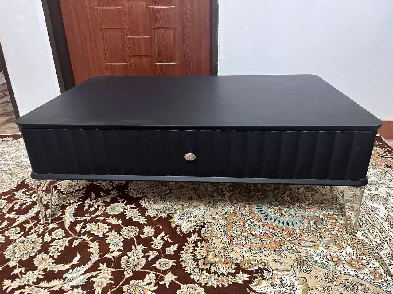 میز جلو مبلی|مبلمان خانگی و میز عسلی|رشت, گلزاران|دیوار