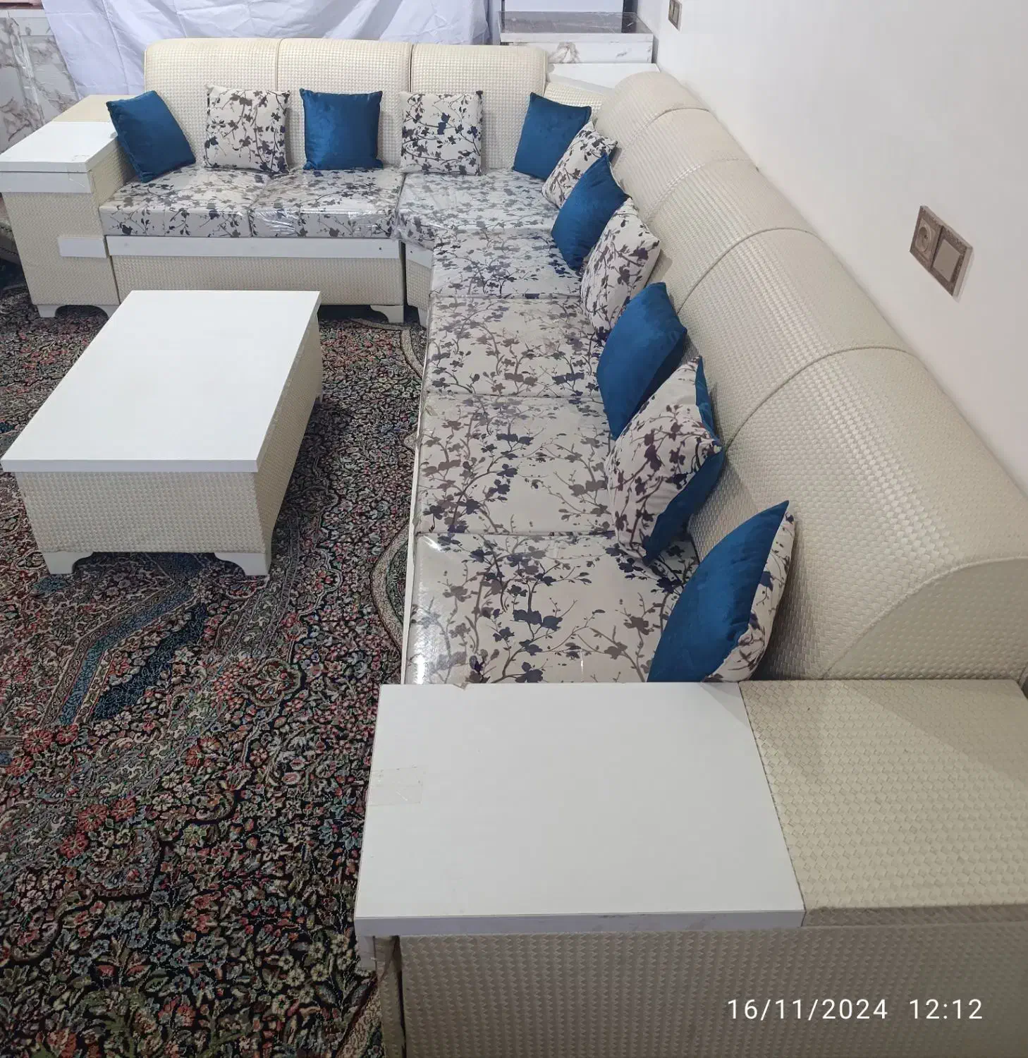 مبل۷نفره ال|مبلمان خانگی و میز عسلی|بم, |دیوار