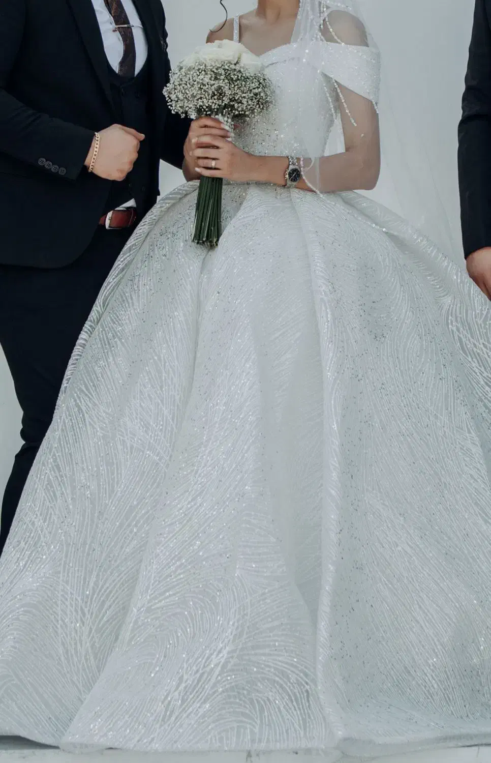 لباس عروس|لباس|کرج, گلشهر|دیوار