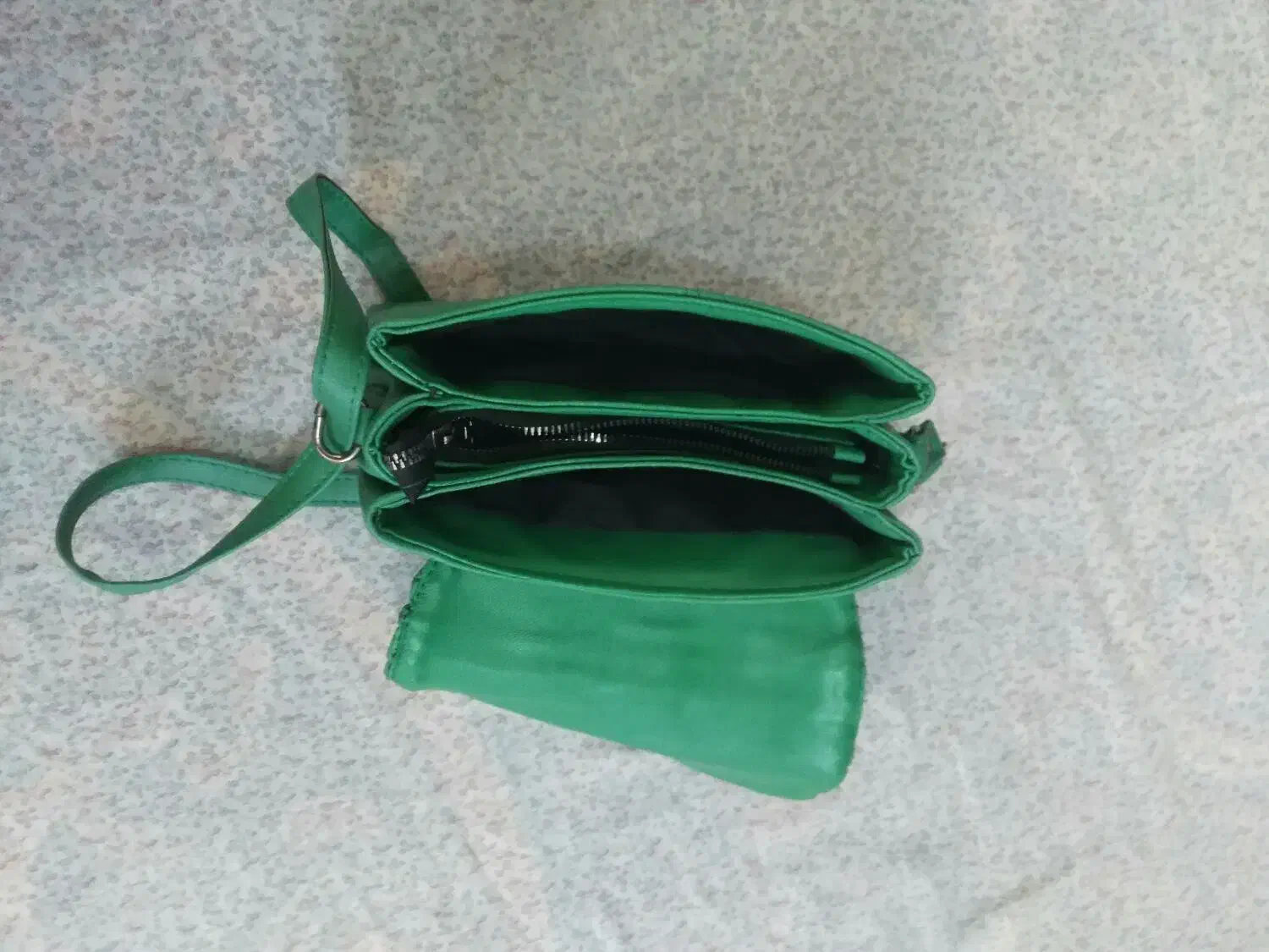 کیف وصندل ست وکفشهای شیک ومجلسی سایز40|کیف، کفش، کمربند|تهران, سبلان (لشگر)|دیوار