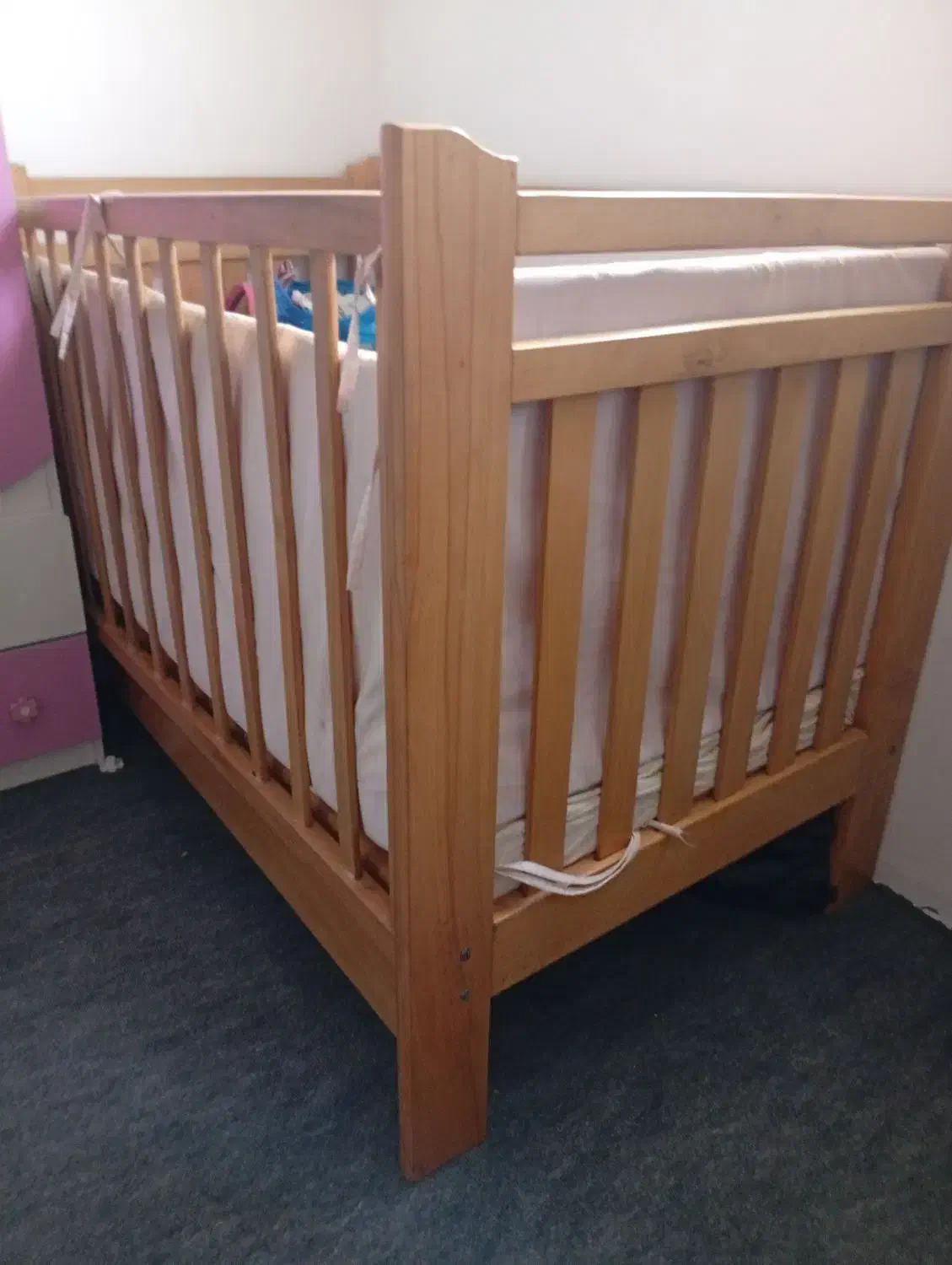 تخت خواب وصندلی محافظ|تخت و صندلی بچه|قم, ولیعصر|دیوار