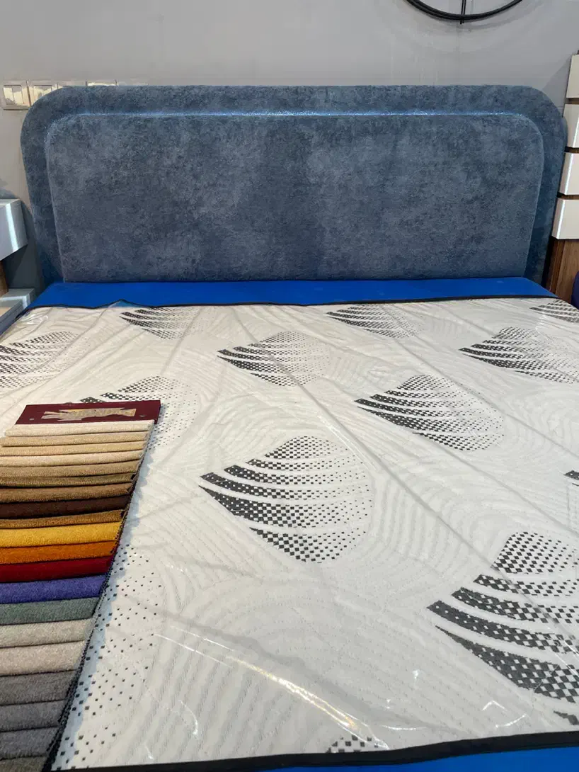 تخت دو نفره خوش رنگ‌ و مدرن|تخت و سرویس خواب|بوشهر, |دیوار