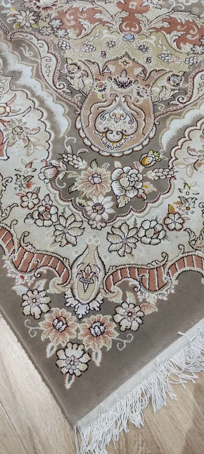 فرش 12متری در حد نو|فرش|فومن, |دیوار