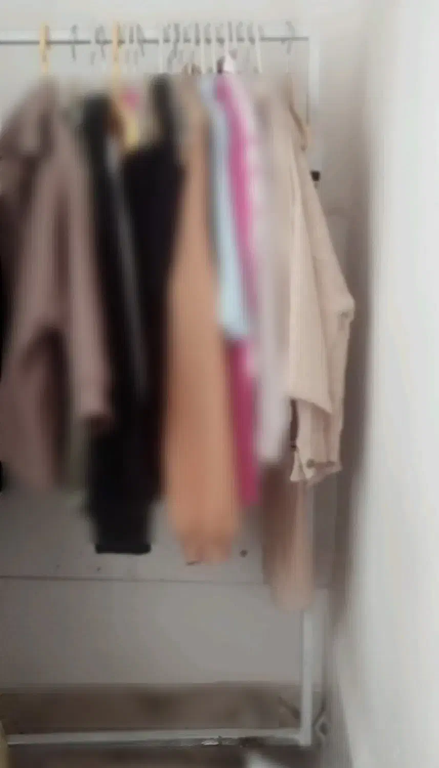 رگال|بندرخت و رخت‌آویز|مریوان, |دیوار